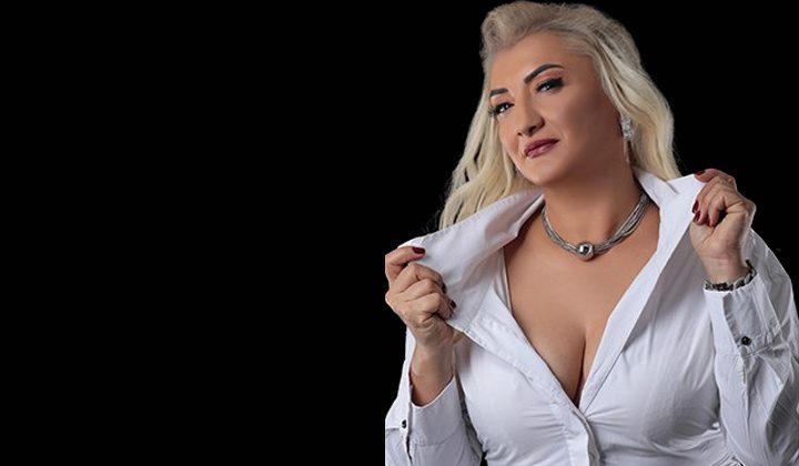 Sema Bilmez “Versene” adlı şarkısı ile 2024 yılına iddialı bir giriş yapıyor